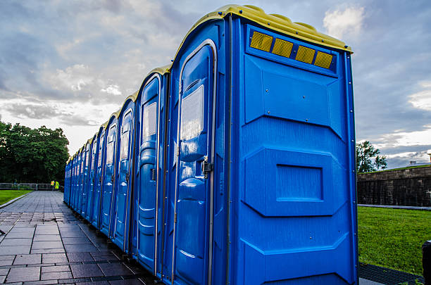Portable Toilet Options We Offer in Brookfield, NJ
