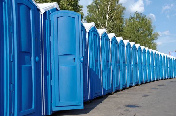 Best Portable restroom trailer rental  in Brookfield, NJ